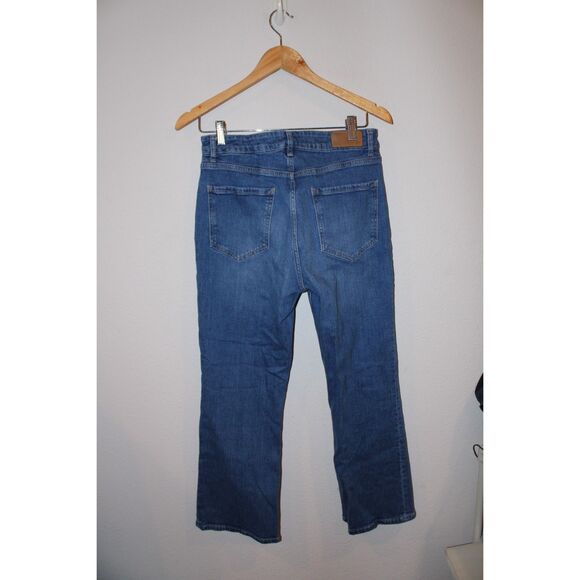 Rails Sunset High Waist Slim Fit Crop Flare Jeans In size 28 - Picture 3 of 9